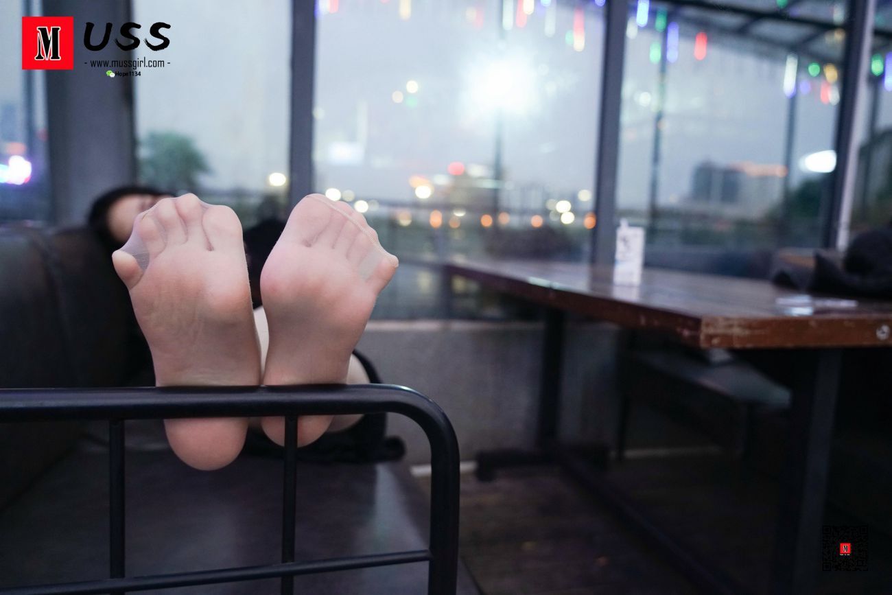 MussGirl慕丝女郎  NO.050 来玩捉迷藏